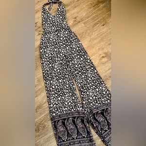 American Eagle Outfitters halter jumpsuit. XS NWOT